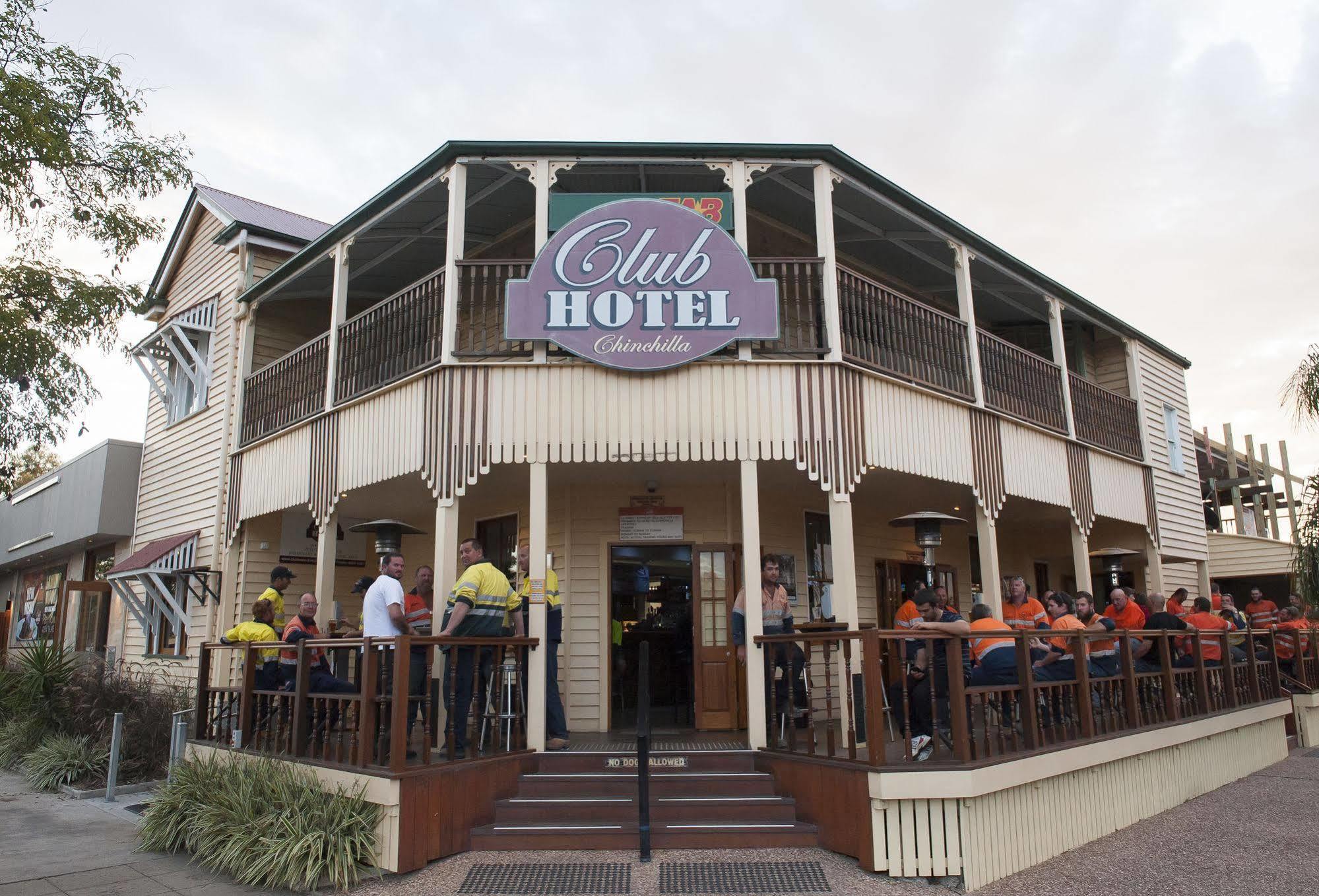 The Club Motor Inn Chinchilla Exterior photo